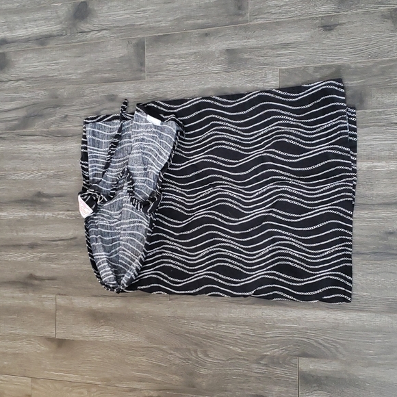 🌷4/$25 Udder Covers nursing cover - Picture 1 of 2